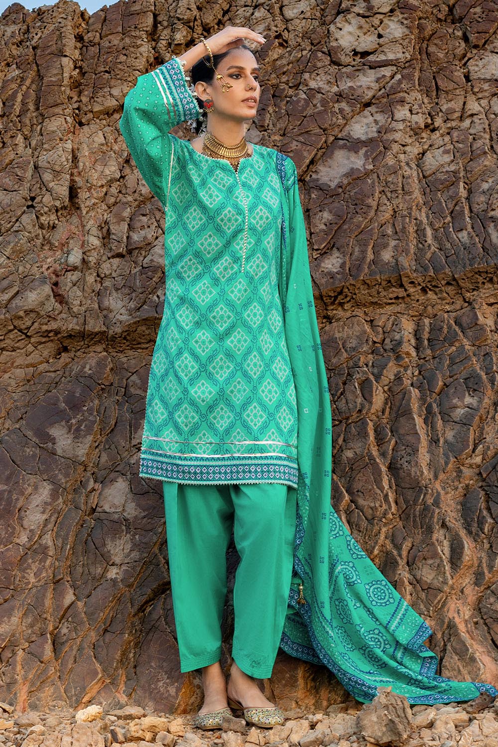 3 Piece Printed Lawn Suit CL-62032 A