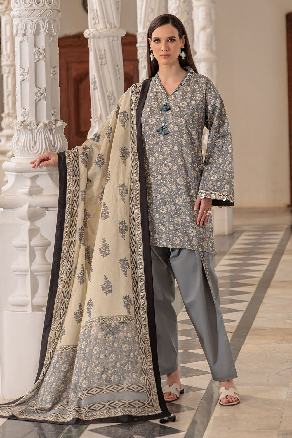 3 Piece Printed Lawn Suit and Dyed Trouser  CL-62085 B