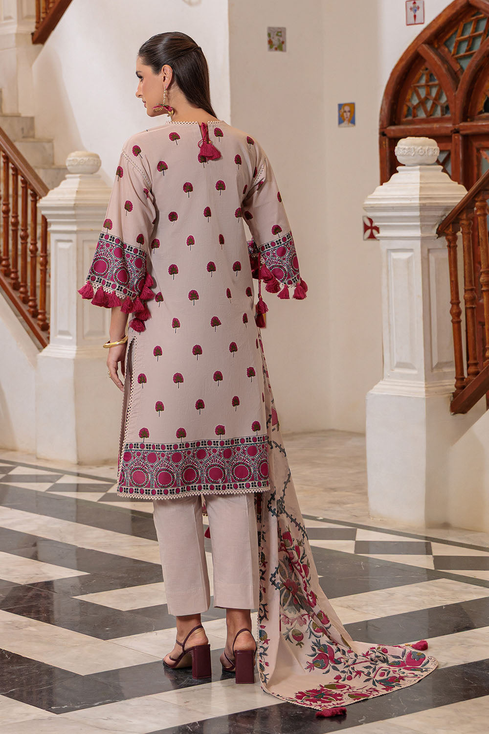 3 Piece Printed Lawn Suit and Dyed Trouser  CL-62135 B