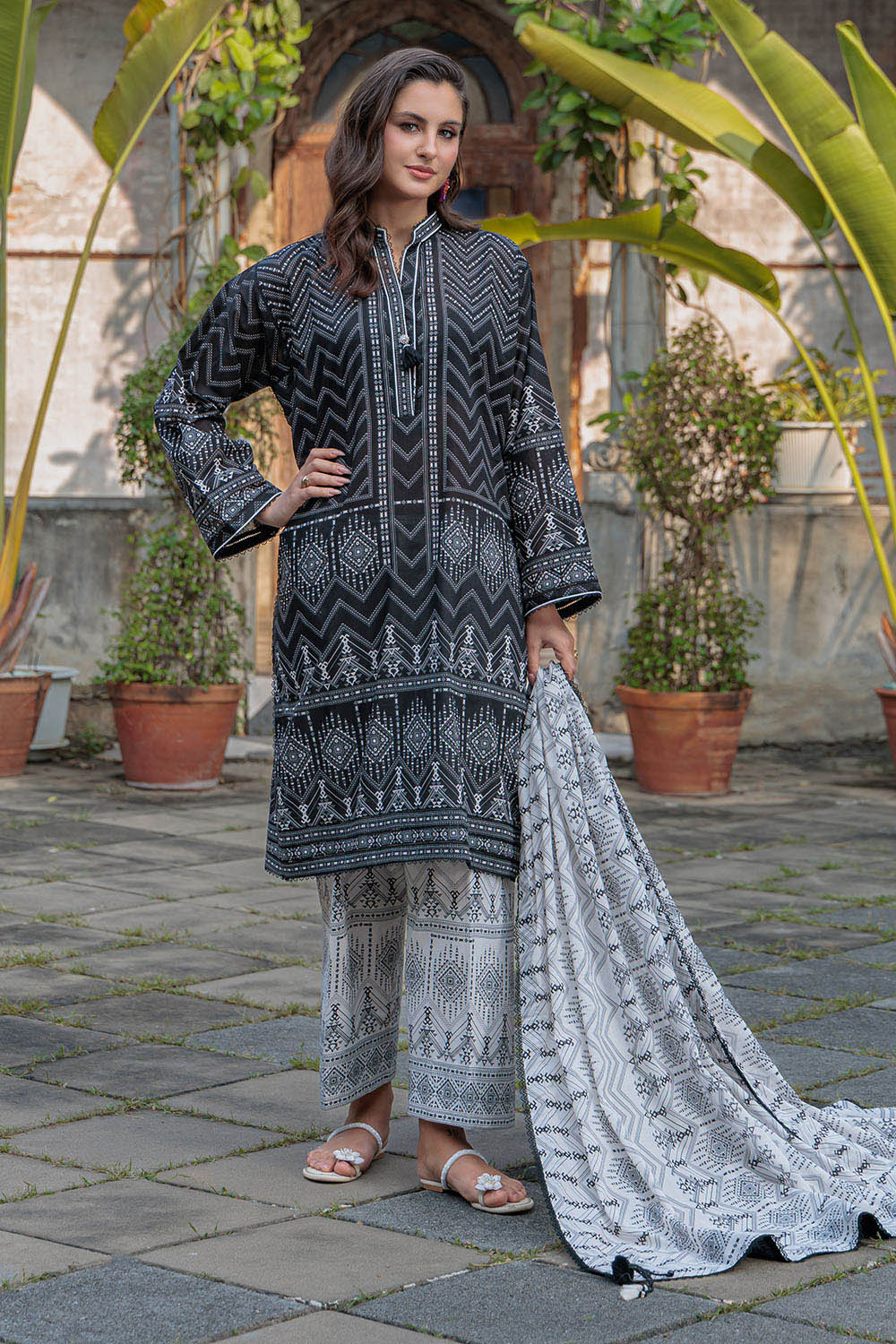 3 Piece Printed Lawn Suit B-62004