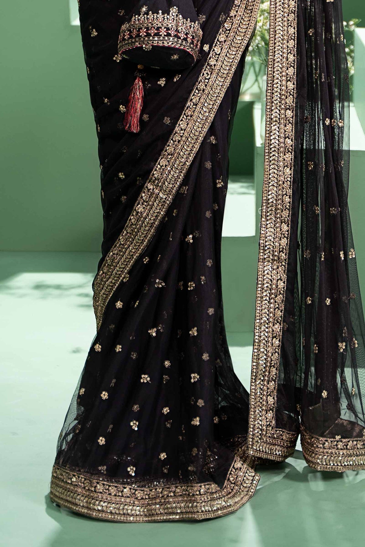 SF-W24-11- BLACK