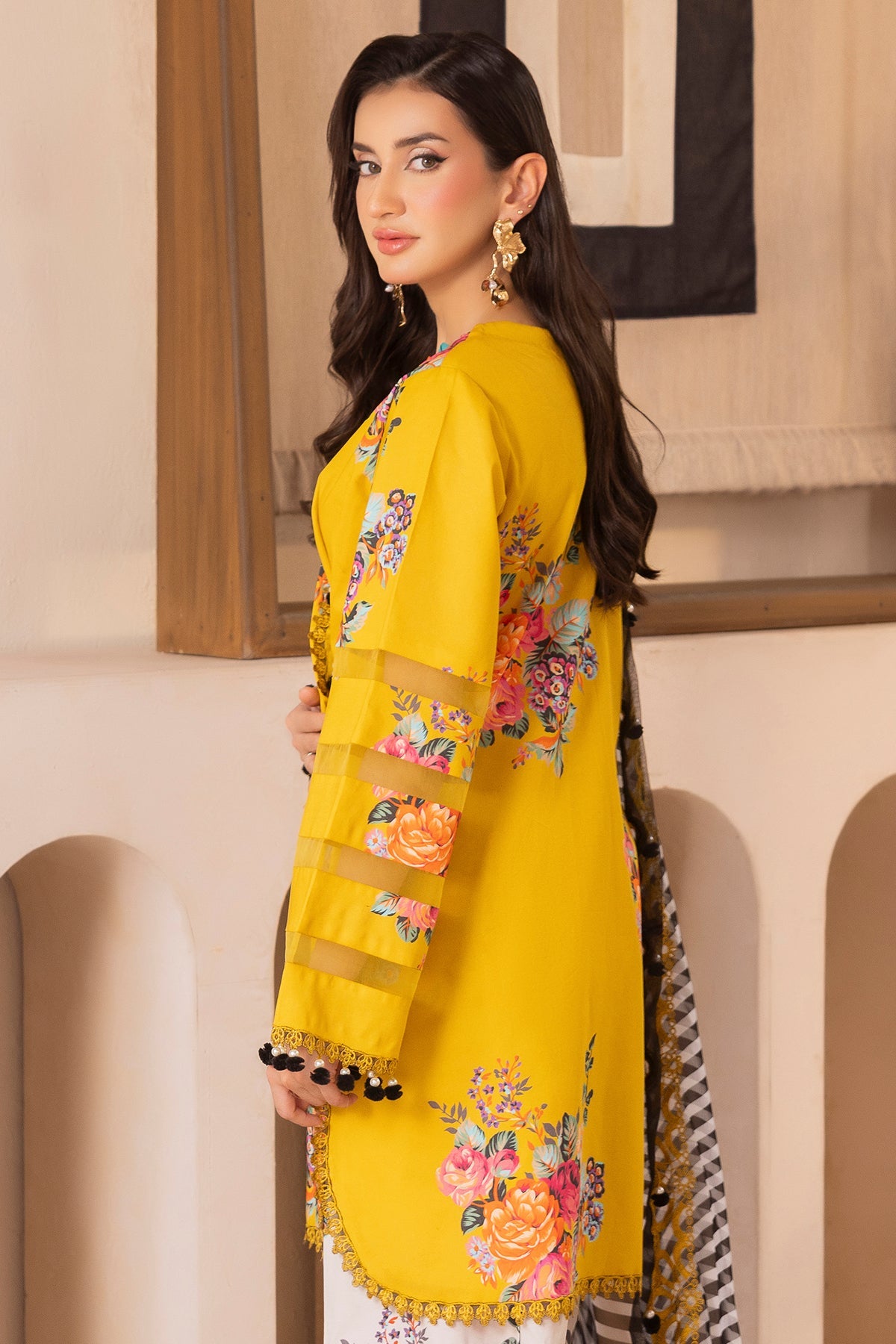 3-PC Unstitched Embroidered Lawn Collection CH6-12