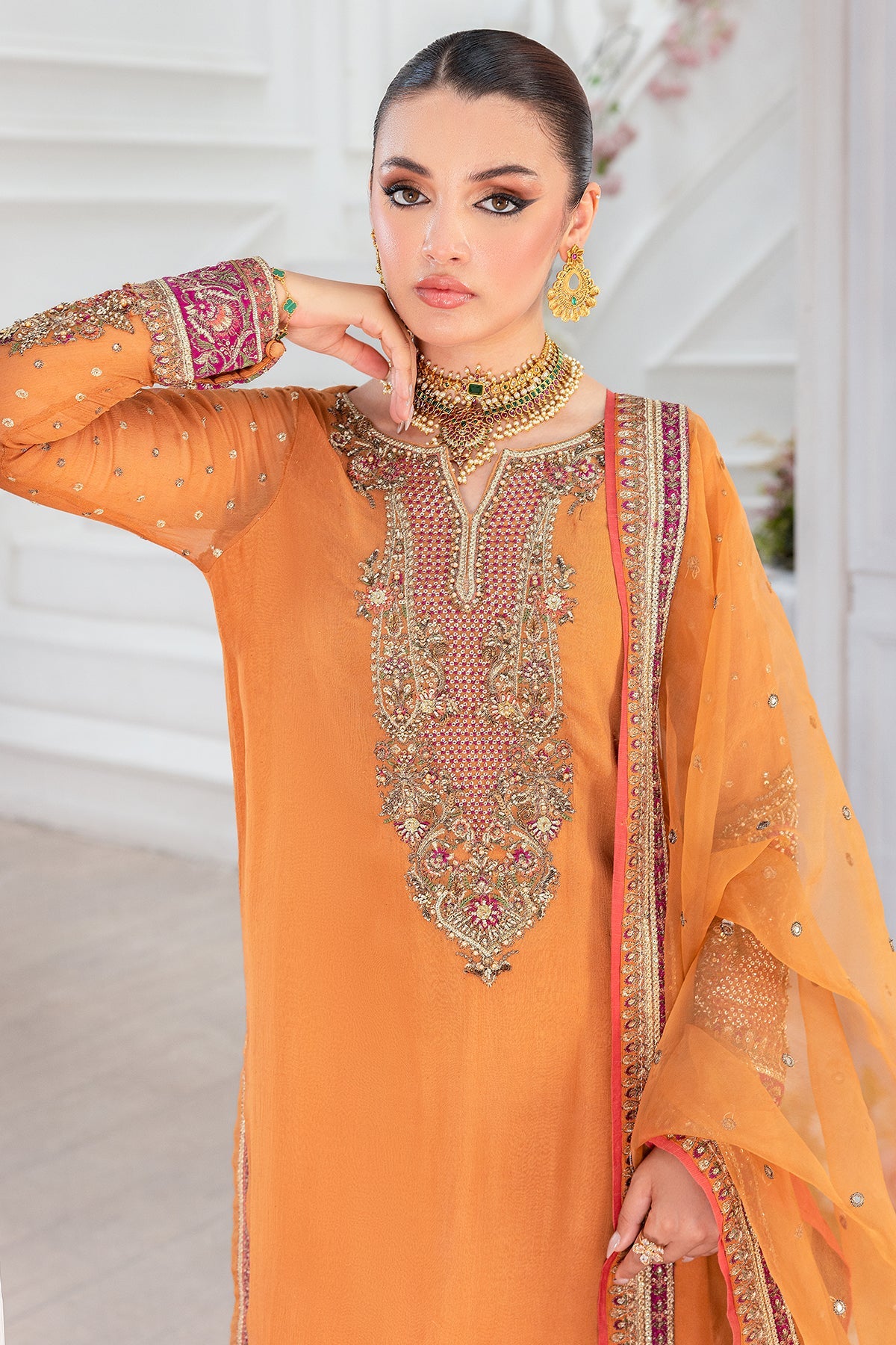 4-pc Unstitched  DD5-06