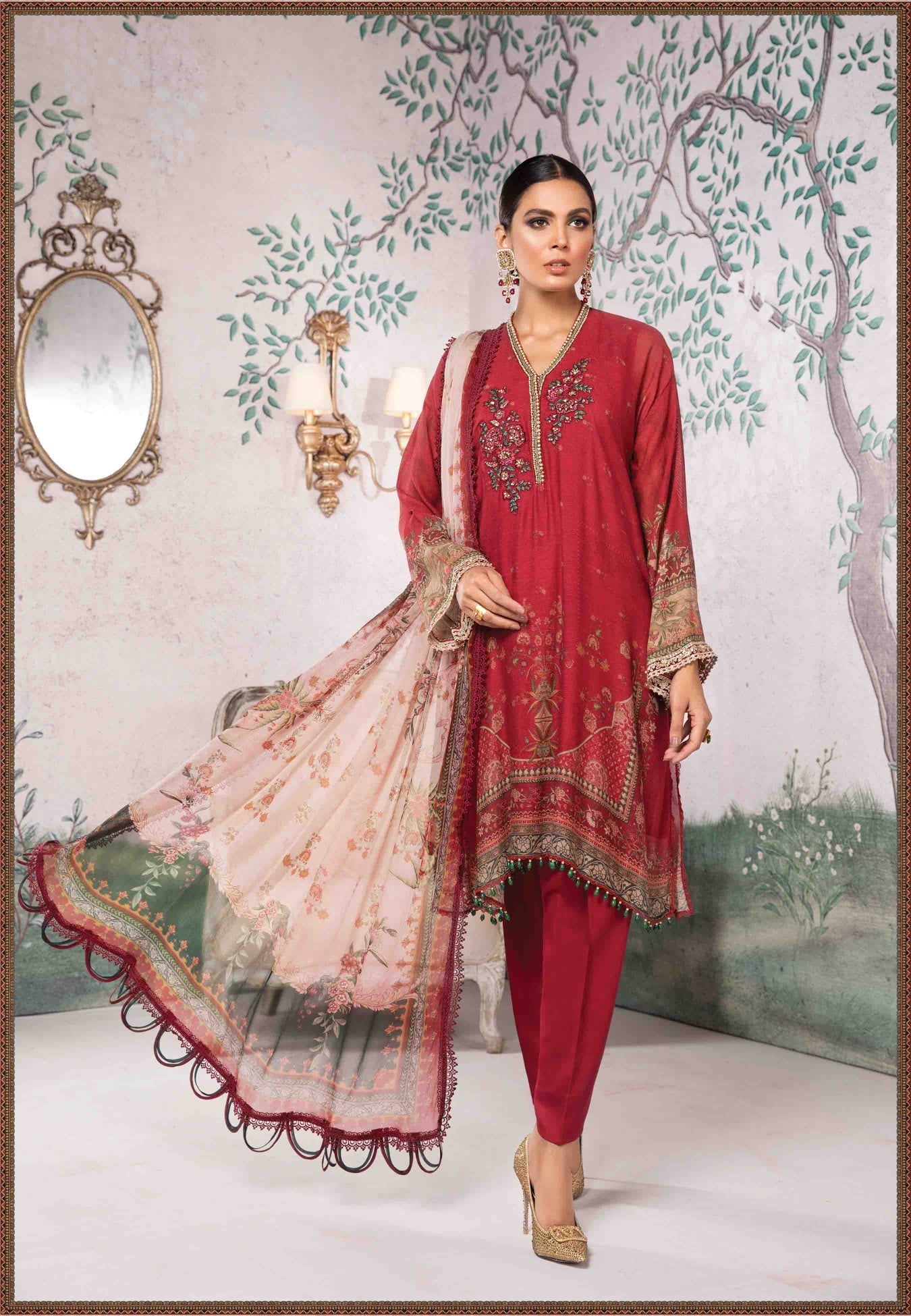 Design 5 Scarlet Red Roses – Heer Rang Studio