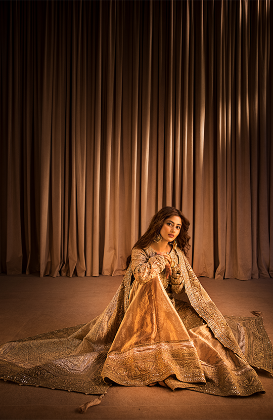 Ulfat: Straight Organza Shirt paired with Azaar Pants & Dupatta